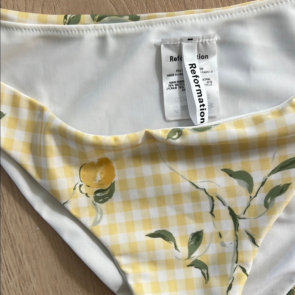 Reformation Longane Mid Rise Bikini Bottom - Picture 2 of 4